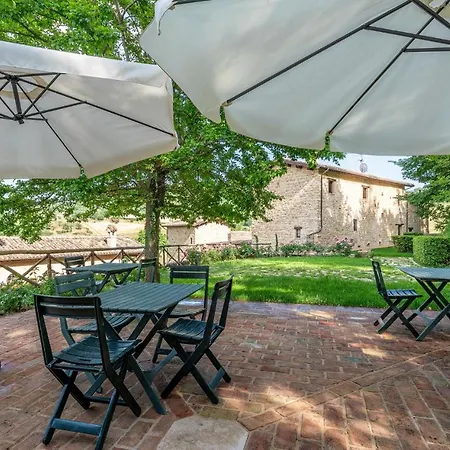Amazing In Camerino With Outdoor Swimming Pool, Wifi And 2 Bedrooms * Crispiero
