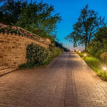 בית נופש Amazing In Camerino With Outdoor Swimming Pool, Wifi And 2 Bedrooms