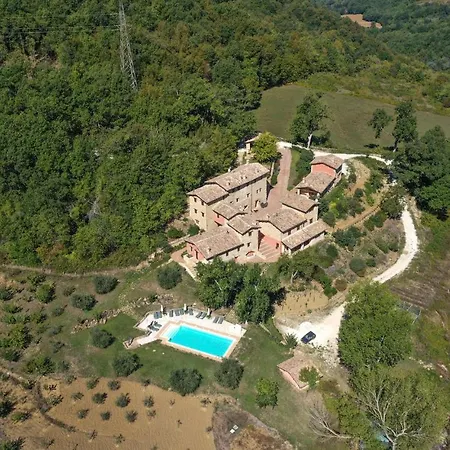 Amazing In Camerino With Outdoor Swimming Pool, Wifi And 2 Bedrooms *